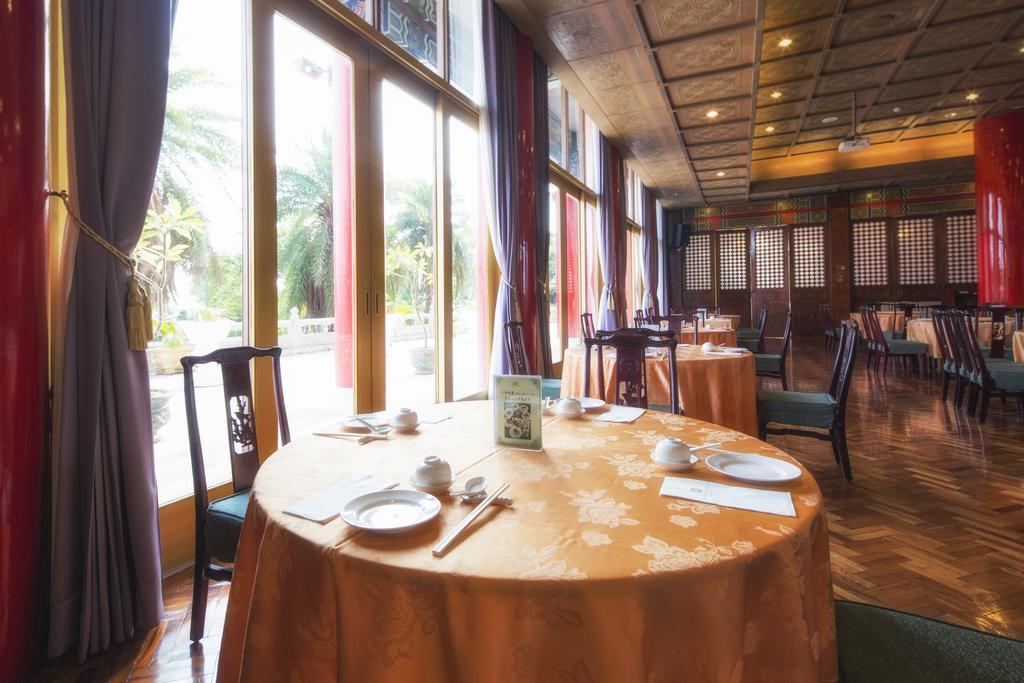 The Grand Hotel גאושיונג מראה חיצוני תמונה
