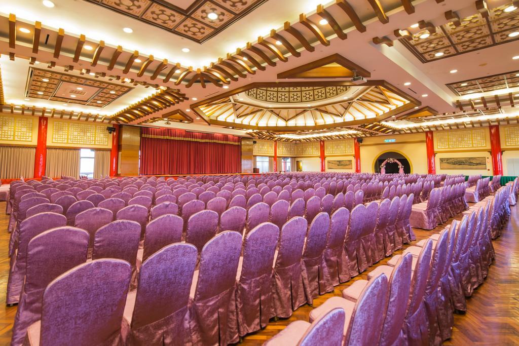 The Grand Hotel גאושיונג מראה חיצוני תמונה